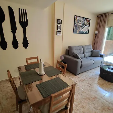 Apartment Renthappydays Comme Chez Soi B 6 Lloret de Mar
