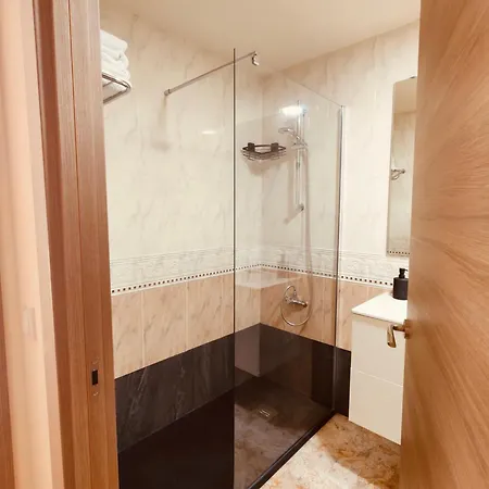 Apartment Renthappydays Comme Chez Soi B 6 Lloret de Mar