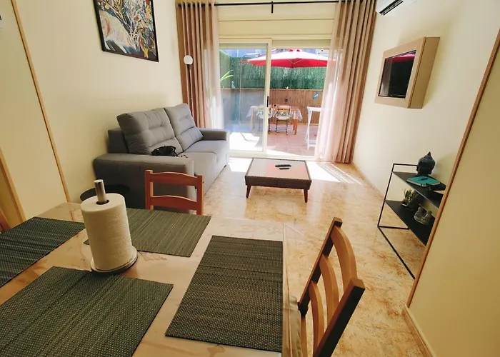 Casa Ana- Apartmento Moderno Costa Brava דירה *